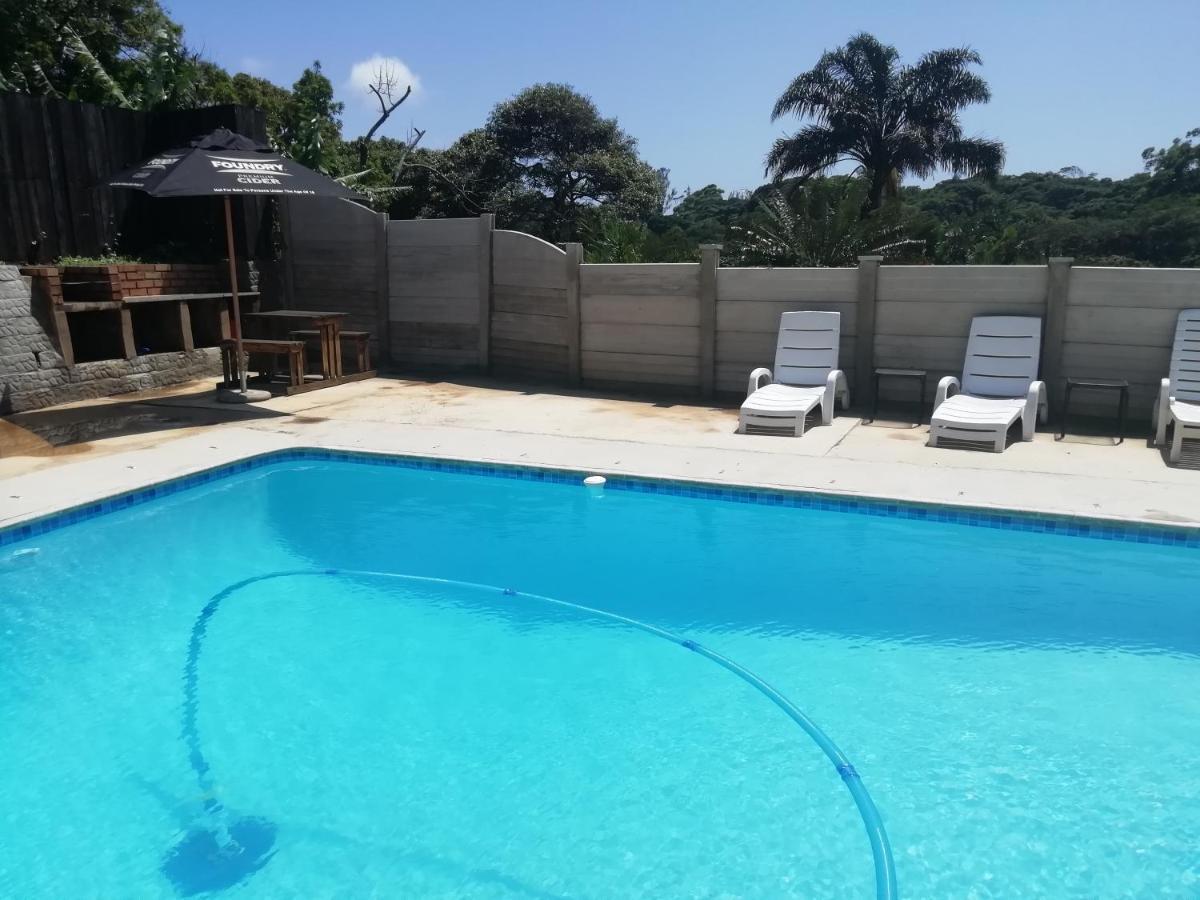Poolside Guest House 포트 셉스턴 외부 사진
